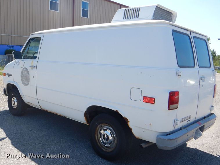 image for item DG4917 1991 Chevrolet G10 van