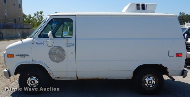 image for item DG4917 1991 Chevrolet G10 van