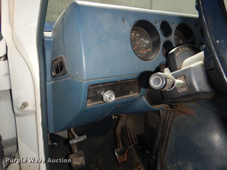 image for item DG4917 1991 Chevrolet G10 van