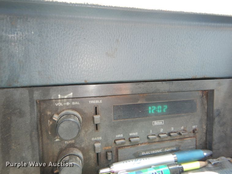 image for item DG4917 1991 Chevrolet G10 van