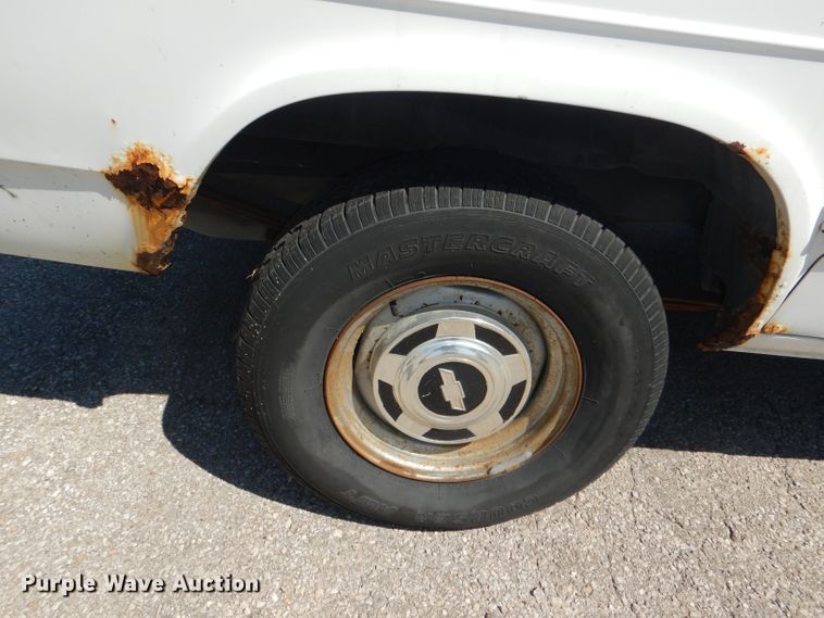 image for item DG4917 1991 Chevrolet G10 van