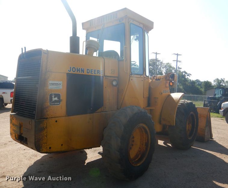 image for item DG4925 1983 John Deere 444C wheel loader