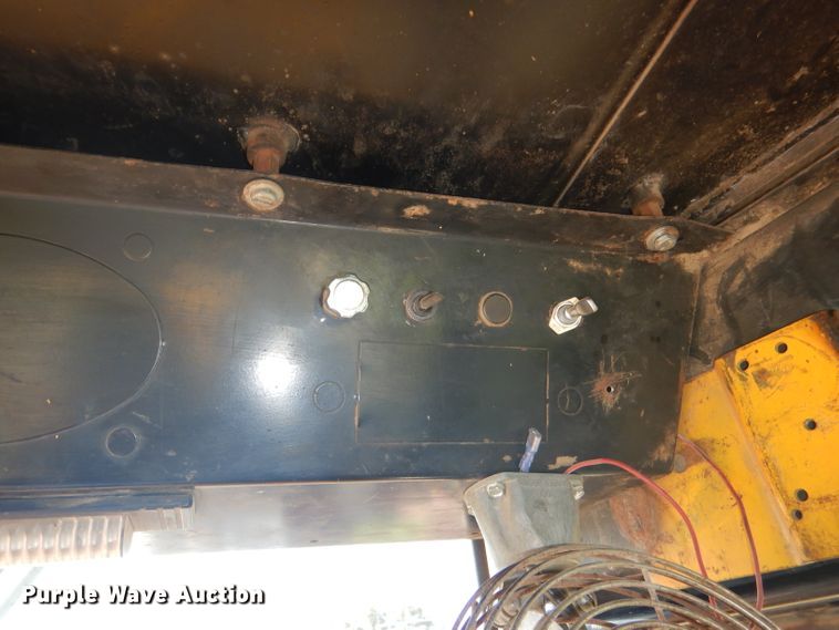 image for item DG4925 1983 John Deere 444C wheel loader