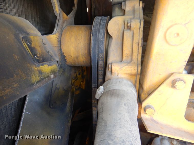 image for item DG4925 1983 John Deere 444C wheel loader