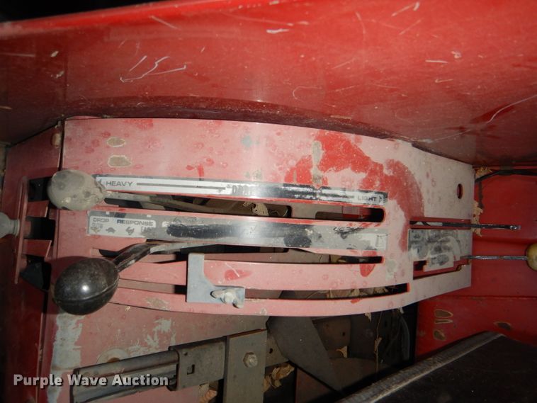 image for item DG4927 1989 Case IH 585 tractor