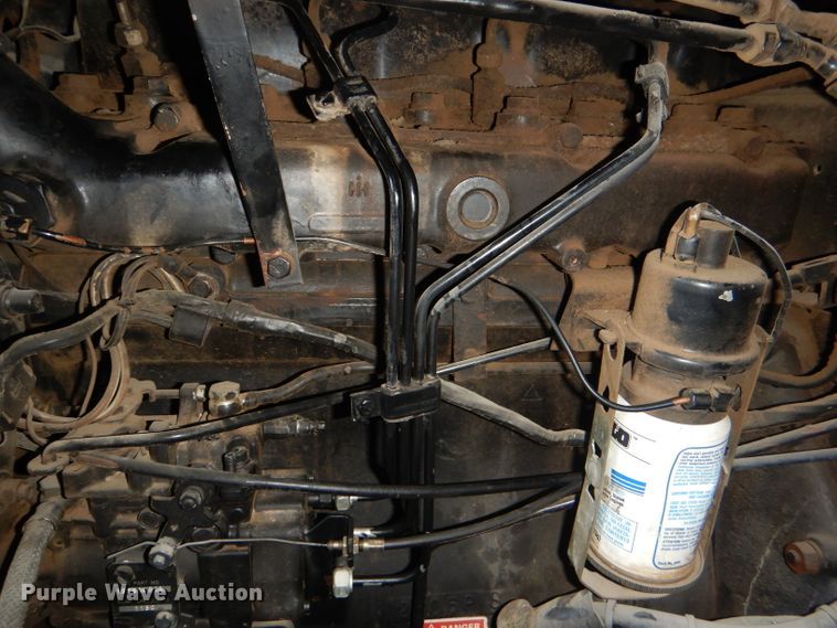 image for item DG4927 1989 Case IH 585 tractor