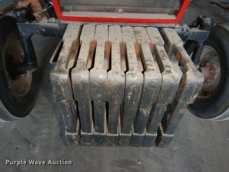 image for item DG4927 1989 Case IH 585 tractor