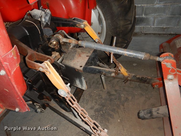 image for item DG4927 1989 Case IH 585 tractor