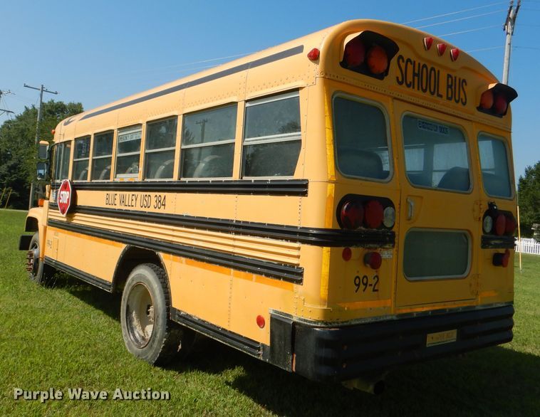 image for item DG4932 1999 Chevrolet B7 Blue Bird school bus