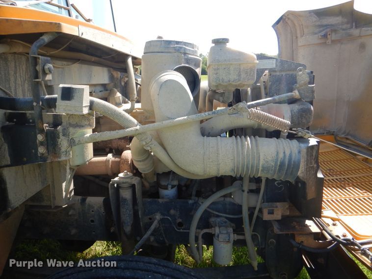 image for item DG4932 1999 Chevrolet B7 Blue Bird school bus