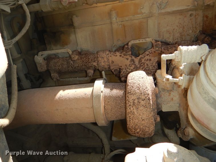 image for item DG4932 1999 Chevrolet B7 Blue Bird school bus