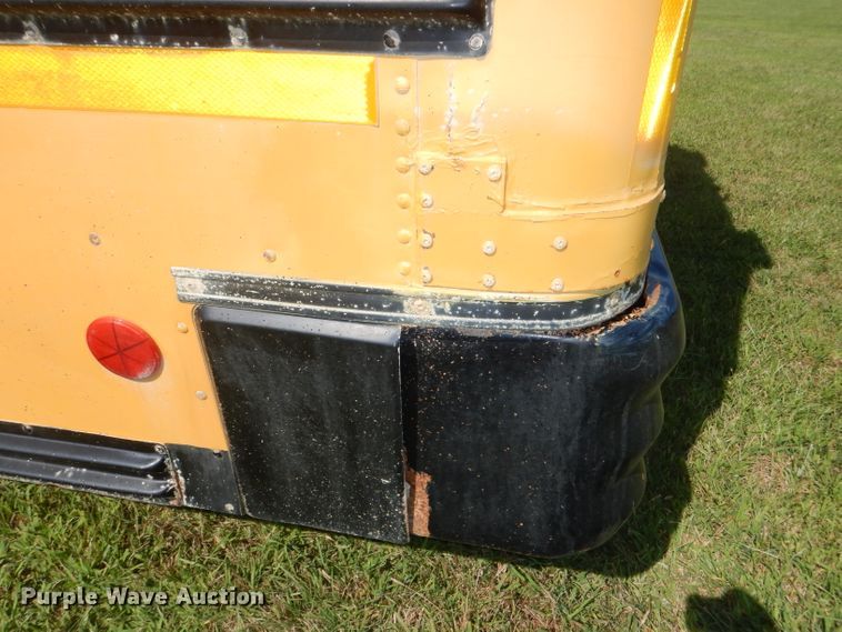 image for item DG4932 1999 Chevrolet B7 Blue Bird school bus