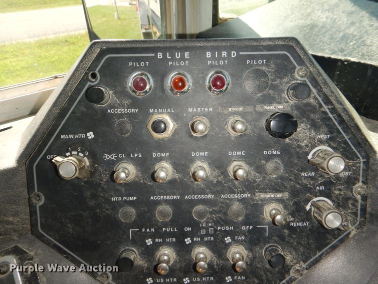 image for item DG4932 1999 Chevrolet B7 Blue Bird school bus