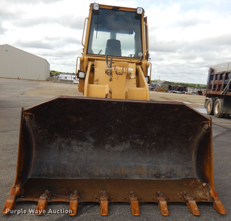 image for item DG4937 1995 Caterpillar 953B track loader