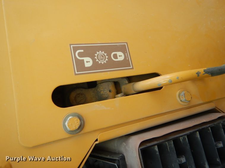 image for item DG4937 1995 Caterpillar 953B track loader