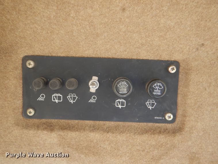 image for item DG4937 1995 Caterpillar 953B track loader