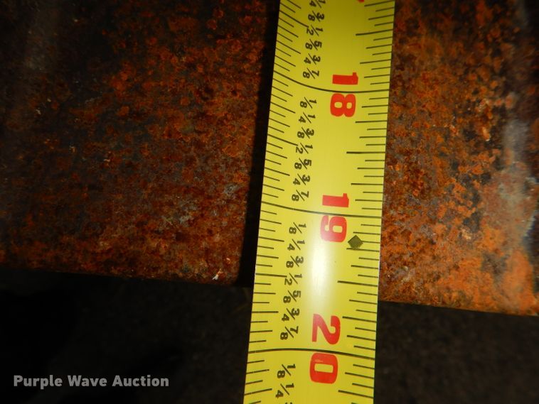 image for item DG4937 1995 Caterpillar 953B track loader