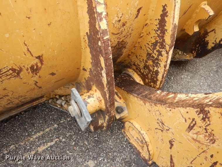 image for item DG4937 1995 Caterpillar 953B track loader