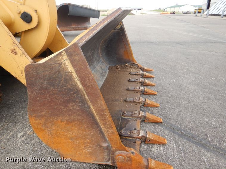 image for item DG4937 1995 Caterpillar 953B track loader