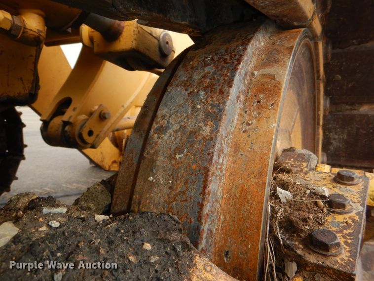 image for item DG4937 1995 Caterpillar 953B track loader