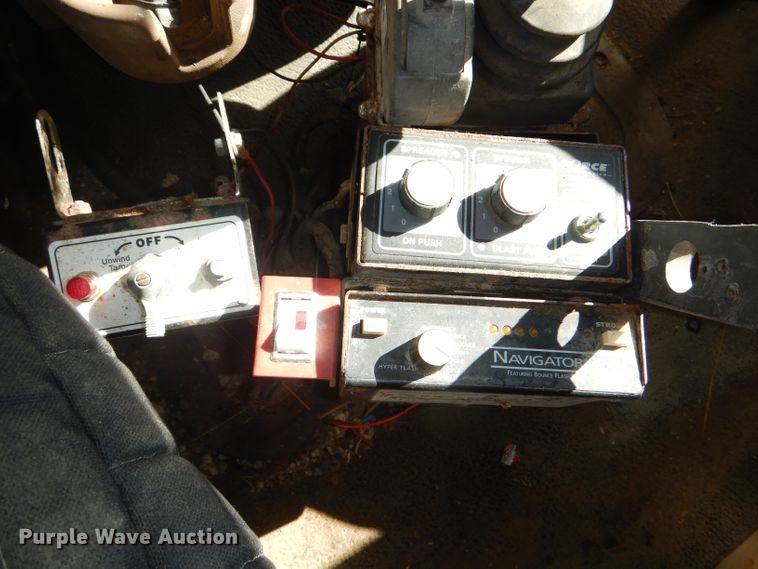 image for item DG4938 2004 Mack Granite dump truck