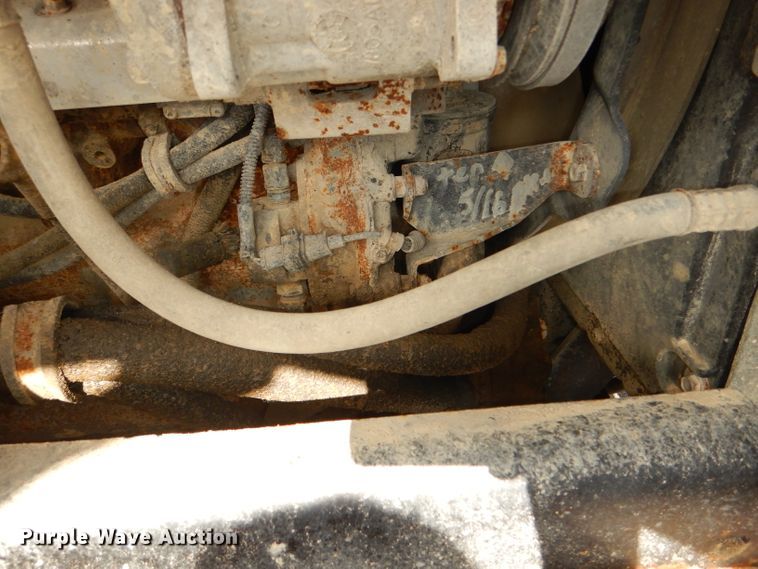 image for item DG4938 2004 Mack Granite dump truck