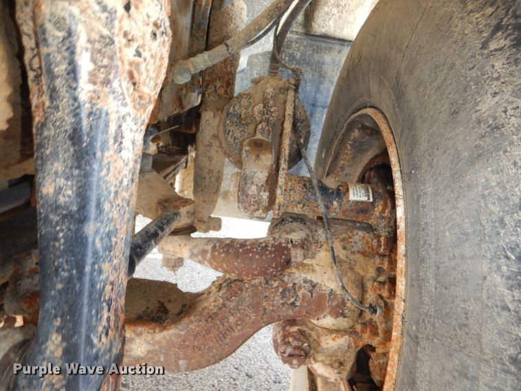 image for item DG4938 2004 Mack Granite dump truck