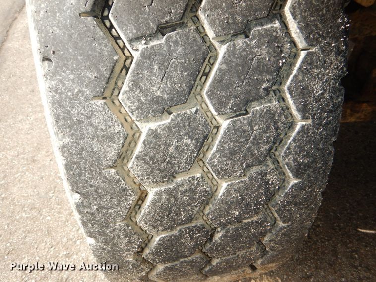 image for item DG4938 2004 Mack Granite dump truck