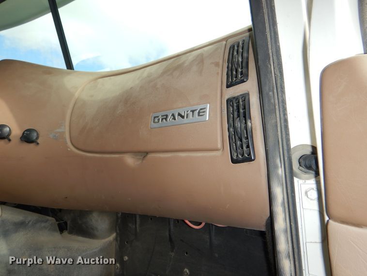 image for item DG4938 2004 Mack Granite dump truck