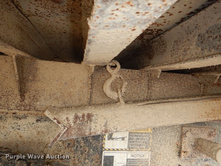 image for item DG4938 2004 Mack Granite dump truck