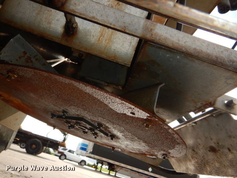 image for item DG4938 2004 Mack Granite dump truck