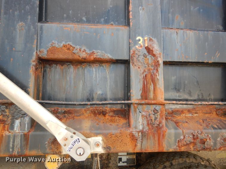 image for item DG4938 2004 Mack Granite dump truck