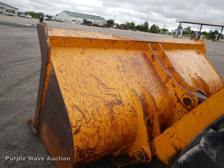 image for item DG4940 1990 John Deere 644E wheel loader