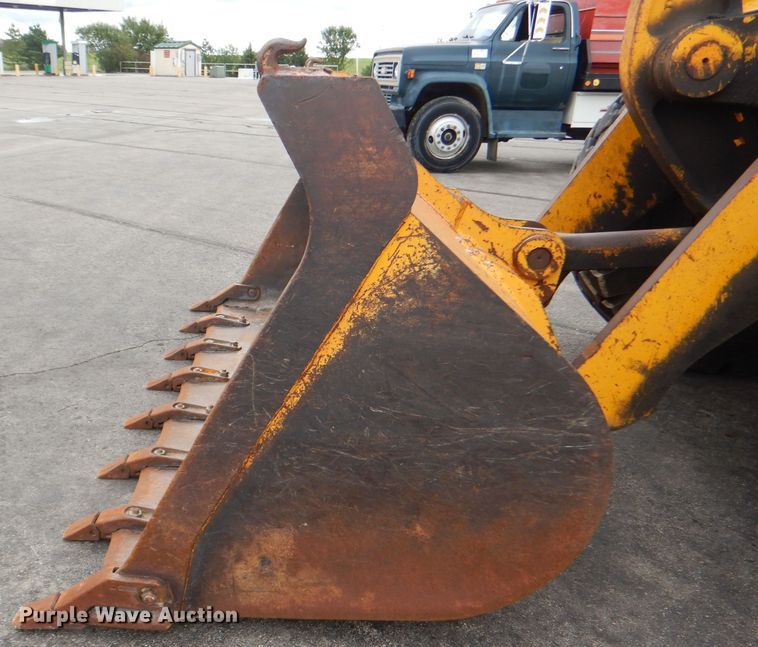 image for item DG4940 1990 John Deere 644E wheel loader