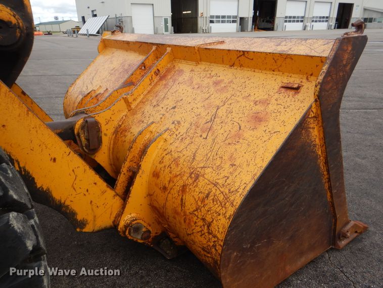 image for item DG4940 1990 John Deere 644E wheel loader