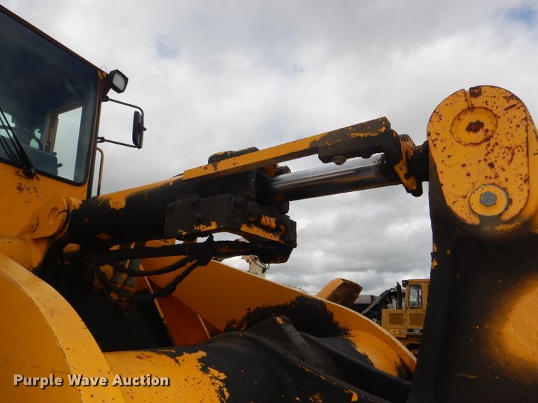 image for item DG4940 1990 John Deere 644E wheel loader