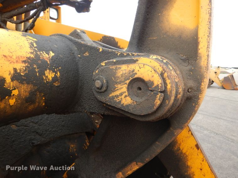 image for item DG4940 1990 John Deere 644E wheel loader