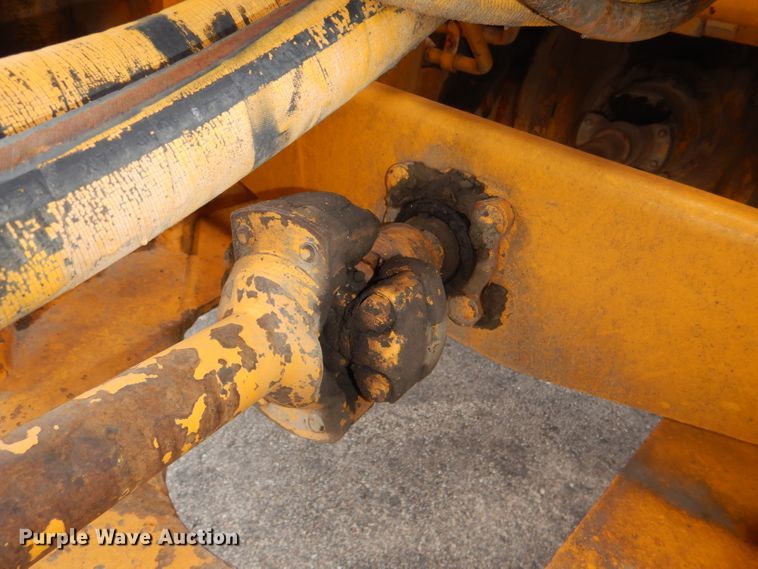 image for item DG4940 1990 John Deere 644E wheel loader