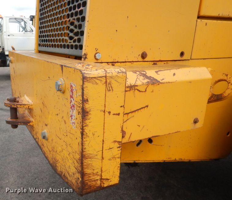 image for item DG4940 1990 John Deere 644E wheel loader