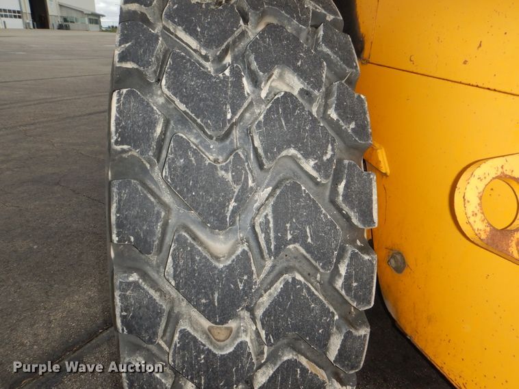 image for item DG4940 1990 John Deere 644E wheel loader