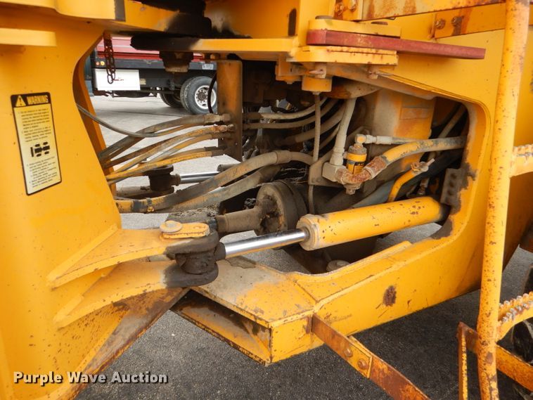 image for item DG4940 1990 John Deere 644E wheel loader