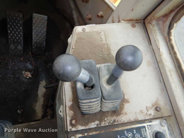 image for item DG4940 1990 John Deere 644E wheel loader