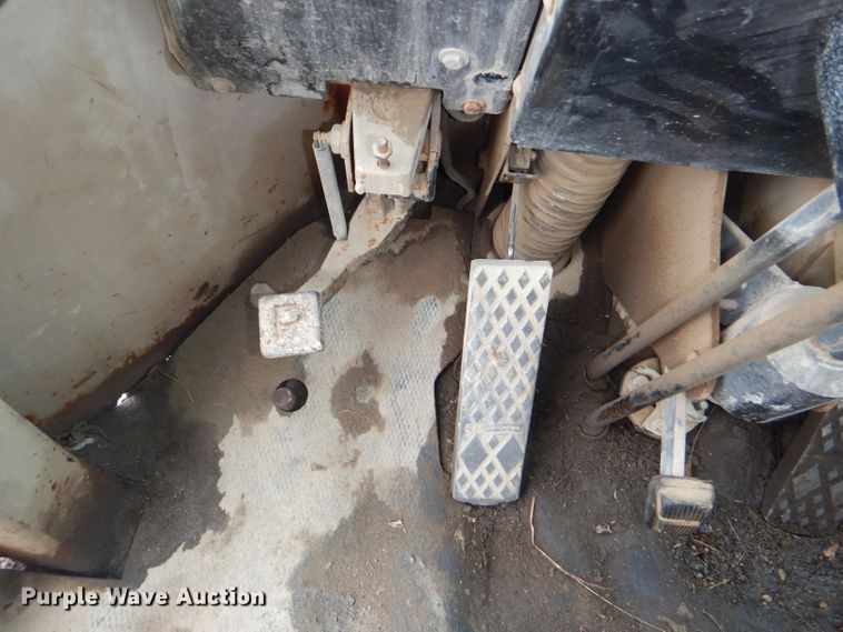 image for item DG4940 1990 John Deere 644E wheel loader