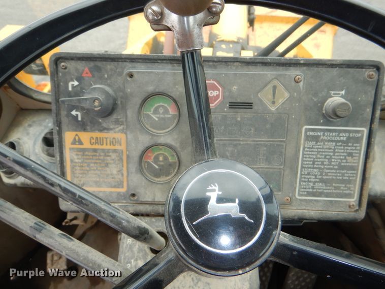 image for item DG4940 1990 John Deere 644E wheel loader