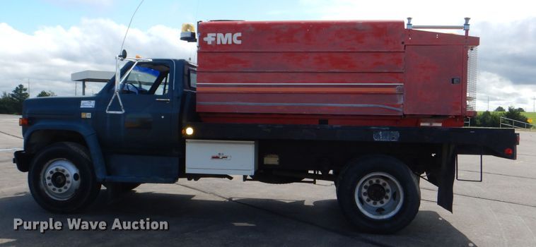 image for item DG4941 1982 Chevrolet C70 flatbed truck