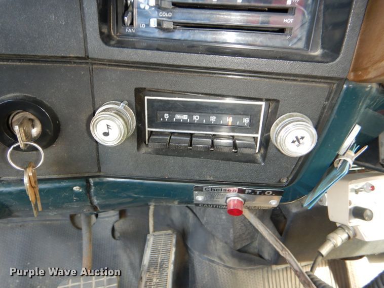 image for item DG4941 1982 Chevrolet C70 flatbed truck