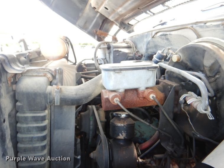 image for item DG4941 1982 Chevrolet C70 flatbed truck