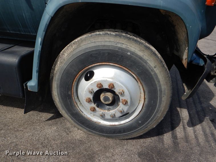 image for item DG4941 1982 Chevrolet C70 flatbed truck