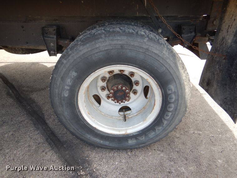 image for item DG4941 1982 Chevrolet C70 flatbed truck