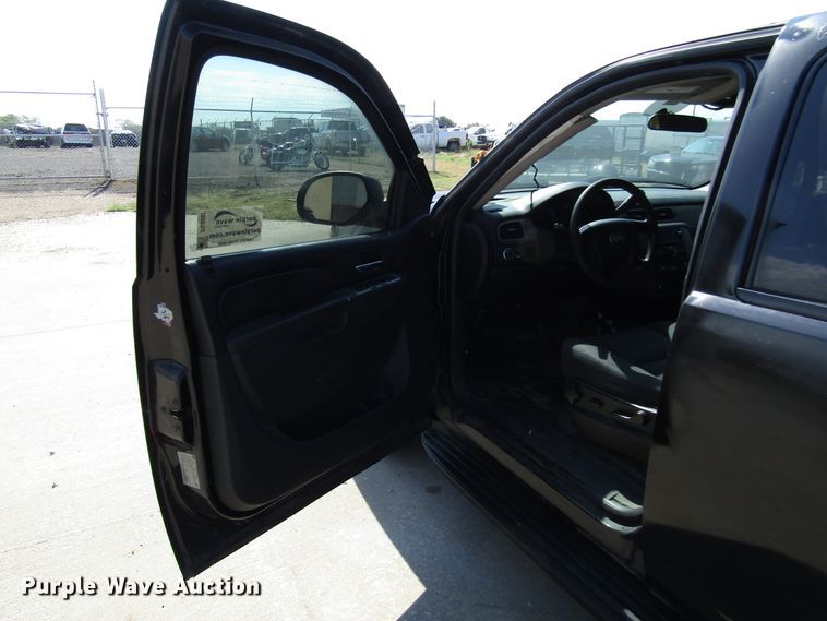 image for item DG8002 2011 Chevrolet Tahoe Police SUV